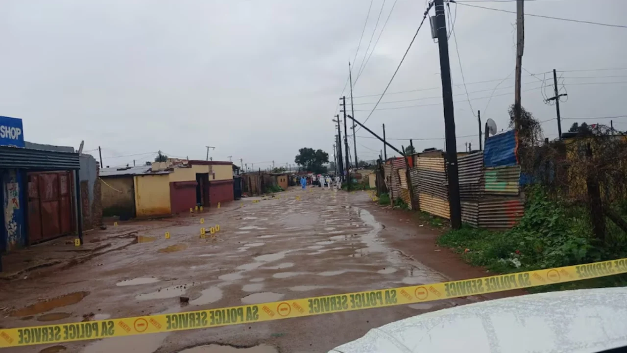 Armed attack in Bekkersdal area: 9 people killed