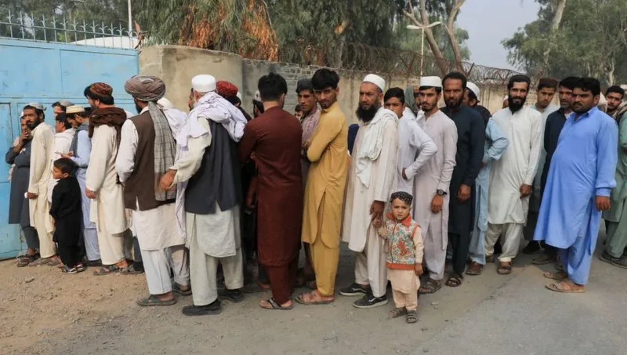 Германия готова принять 535 афганцев