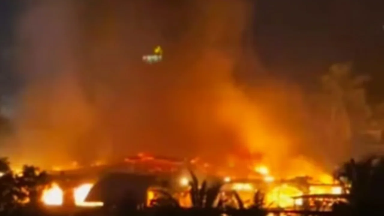 23 people died in a fire at a club in Goa