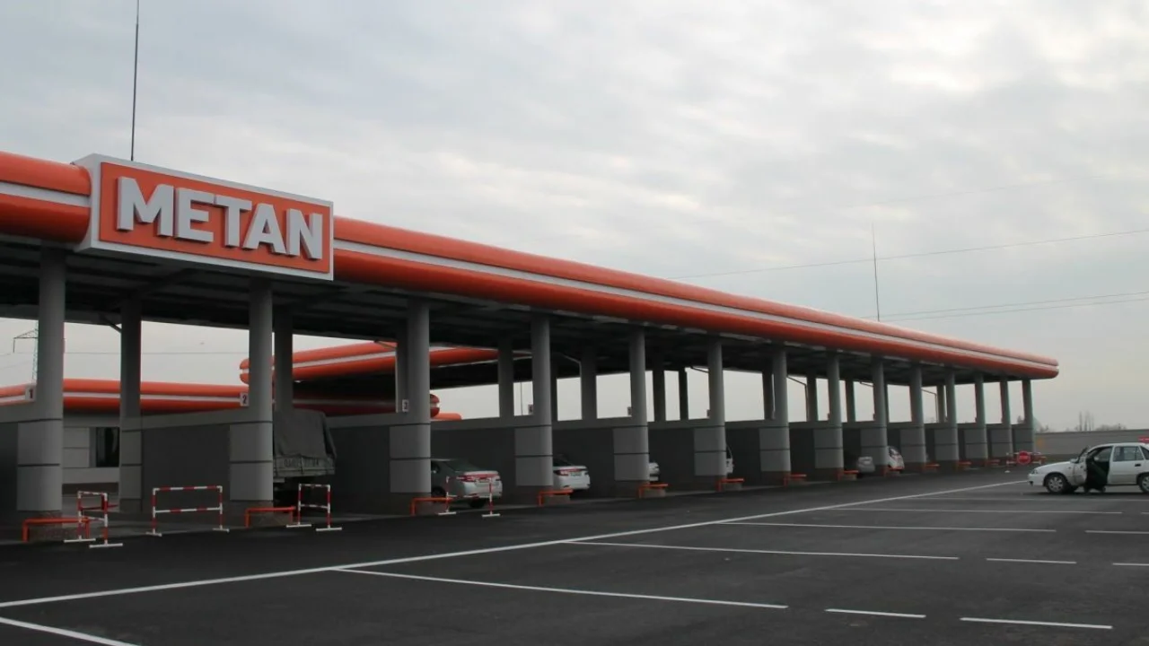 Метановые заправочные станции сегодня работают в обычном режиме