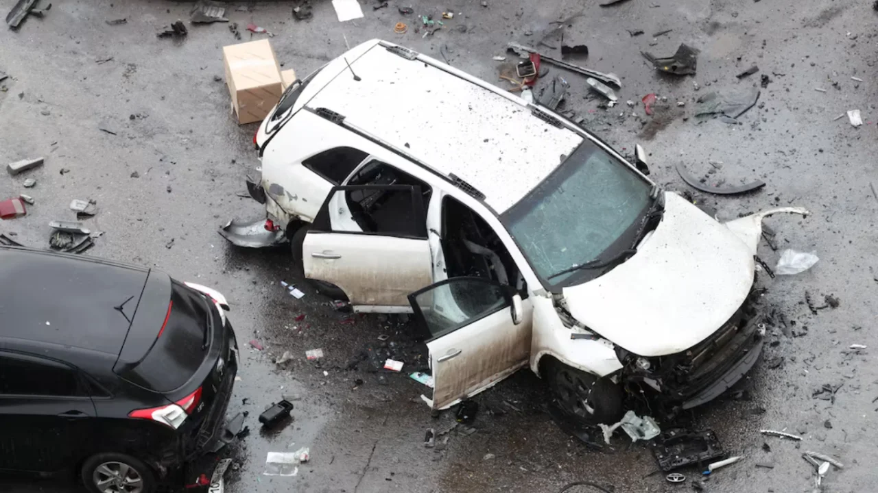 A general's car exploded in the south of Moscow, he died