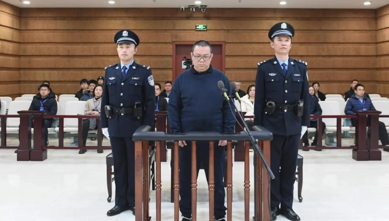 Xitoyda korrupsiya uchun hukm qilingan amaldor qatl etildi