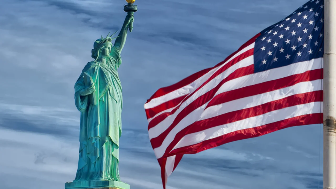 В США введён штраф в 5 тысяч долларов для нелегальных мигрантов