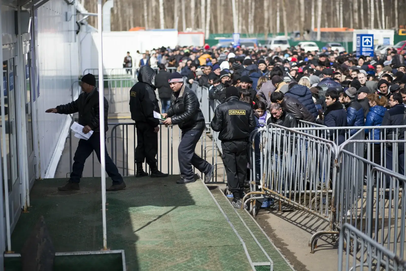 Москва не откажется от трудовых мигрантов