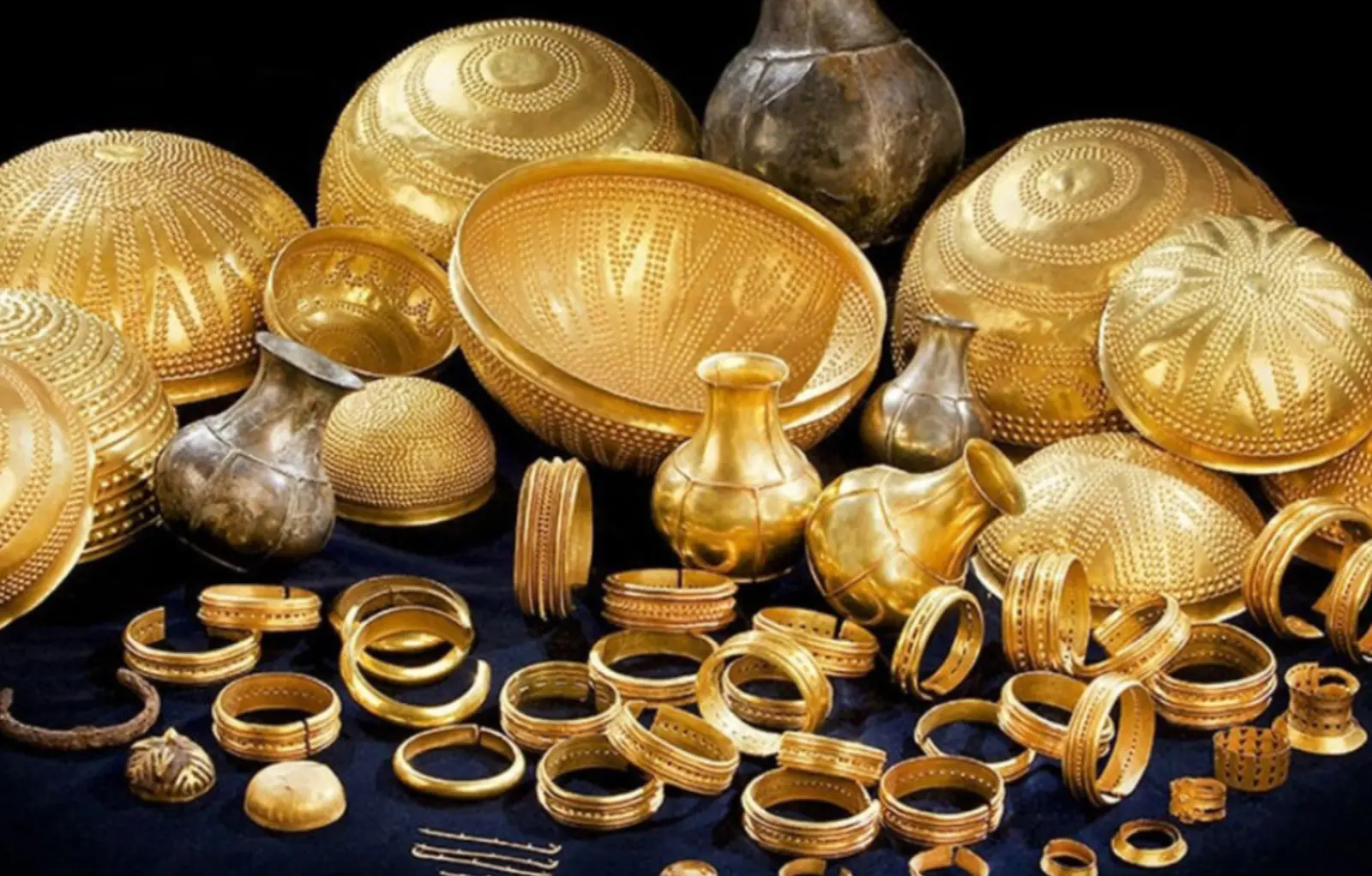 Предметы из сокровищницы Вилены оказались из метеоритного железа