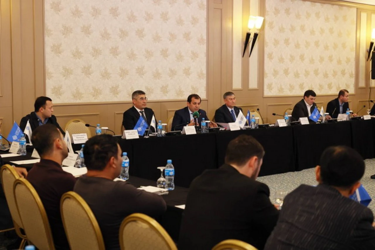 A proposal was made to abolish customs duties on sugar and fruit concentrates