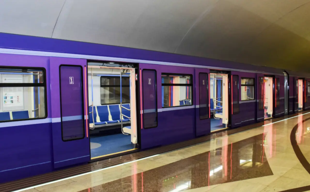 Baku metro is looking for partners for new cars