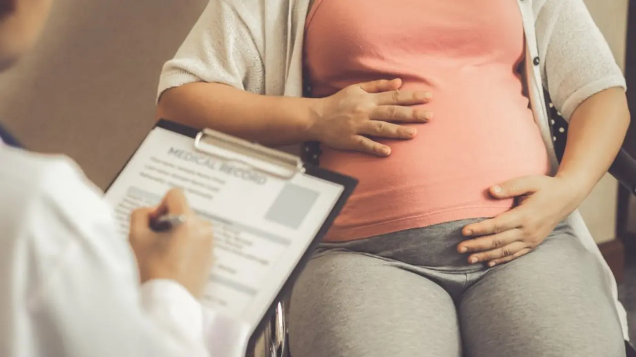 Пособие по беременности и родам зависит от страхового стажа