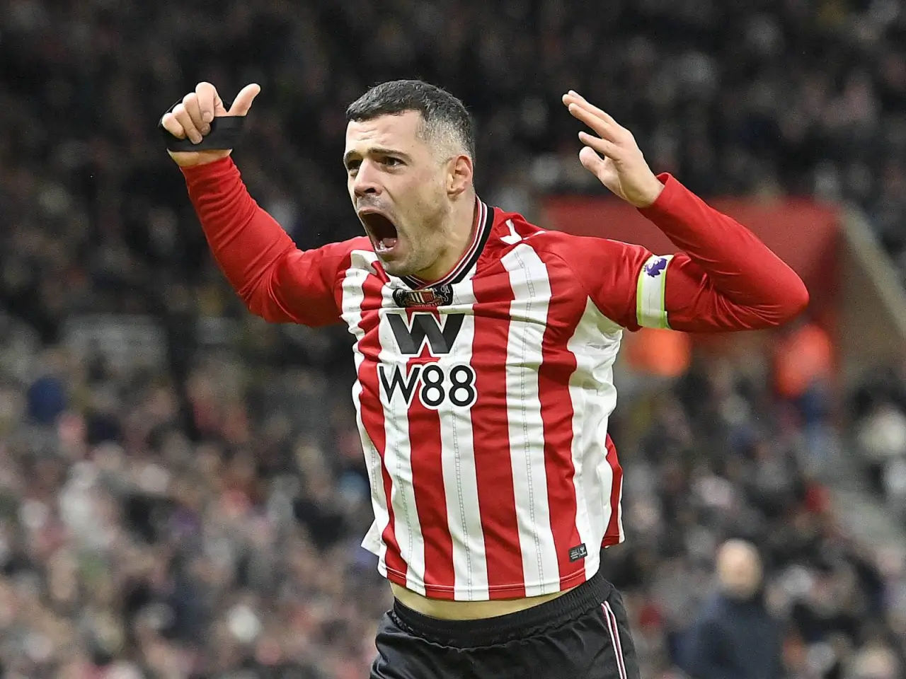 «Вест Хэм» одержал победу, Жака вмешался в конфликт