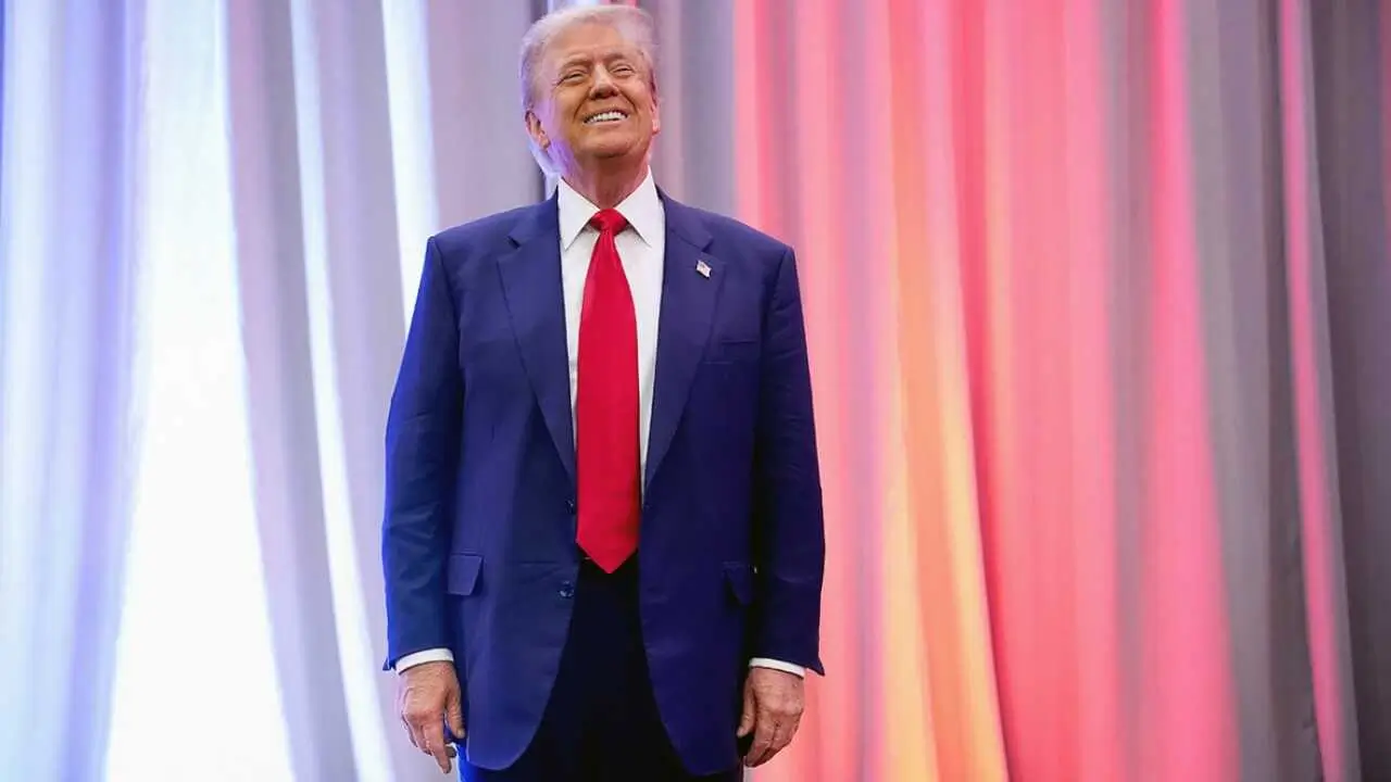 Trump: The US should control Greenland