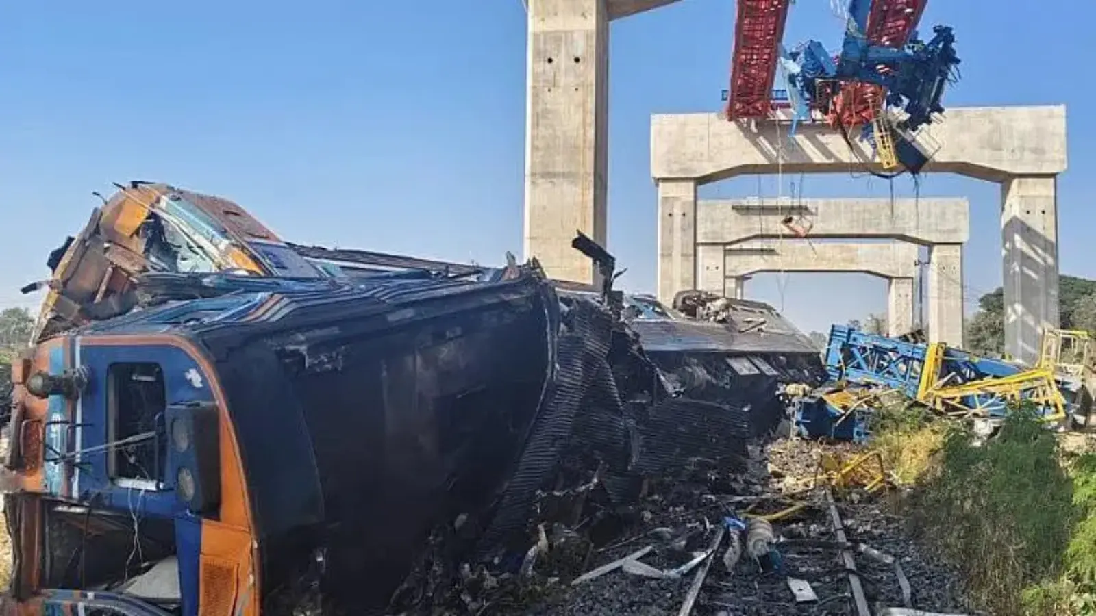 Crane collapse in Thailand kills 22 people