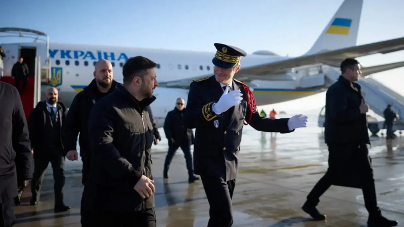 Zelenskiy va Tramp Davosda uchrashadi, Moskva muzokaralar kutmoqda