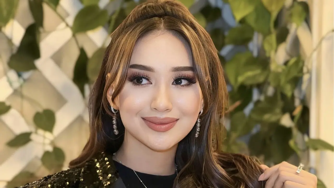 Actress Aysanem Yusupova turned 29