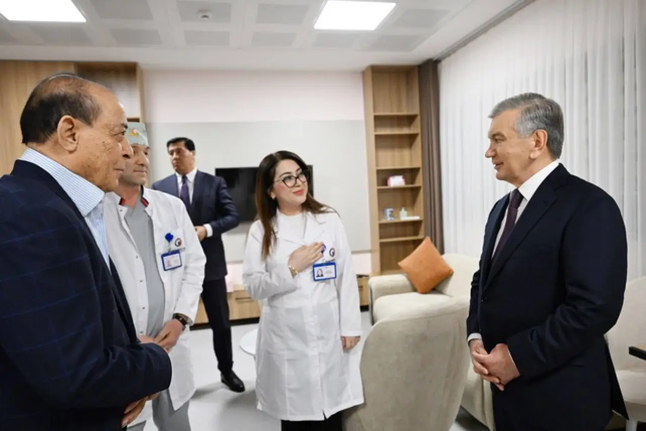 President visited the activities of the Sinomed Medical Center