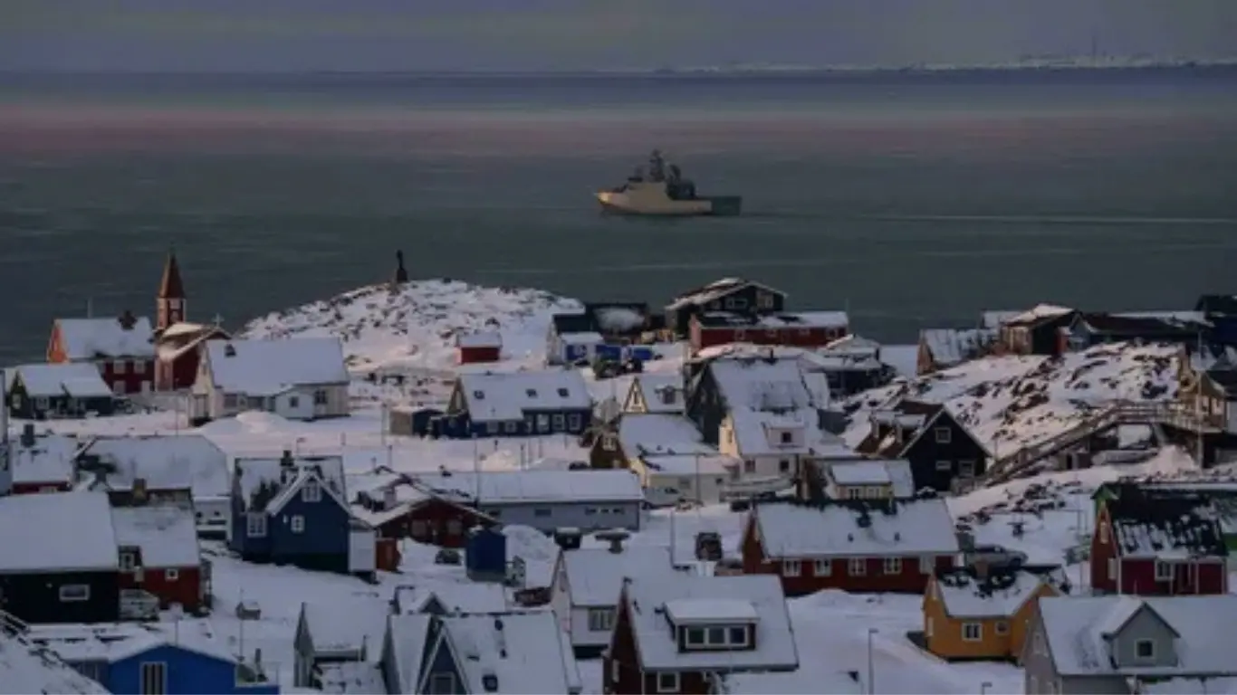 Denmark: Russian and Chinese ships near Greenland not present