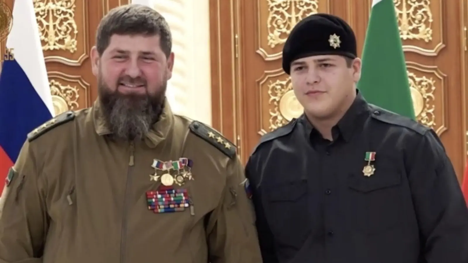 Adam Qodirov yo‘l hodisasida jarohat oldi