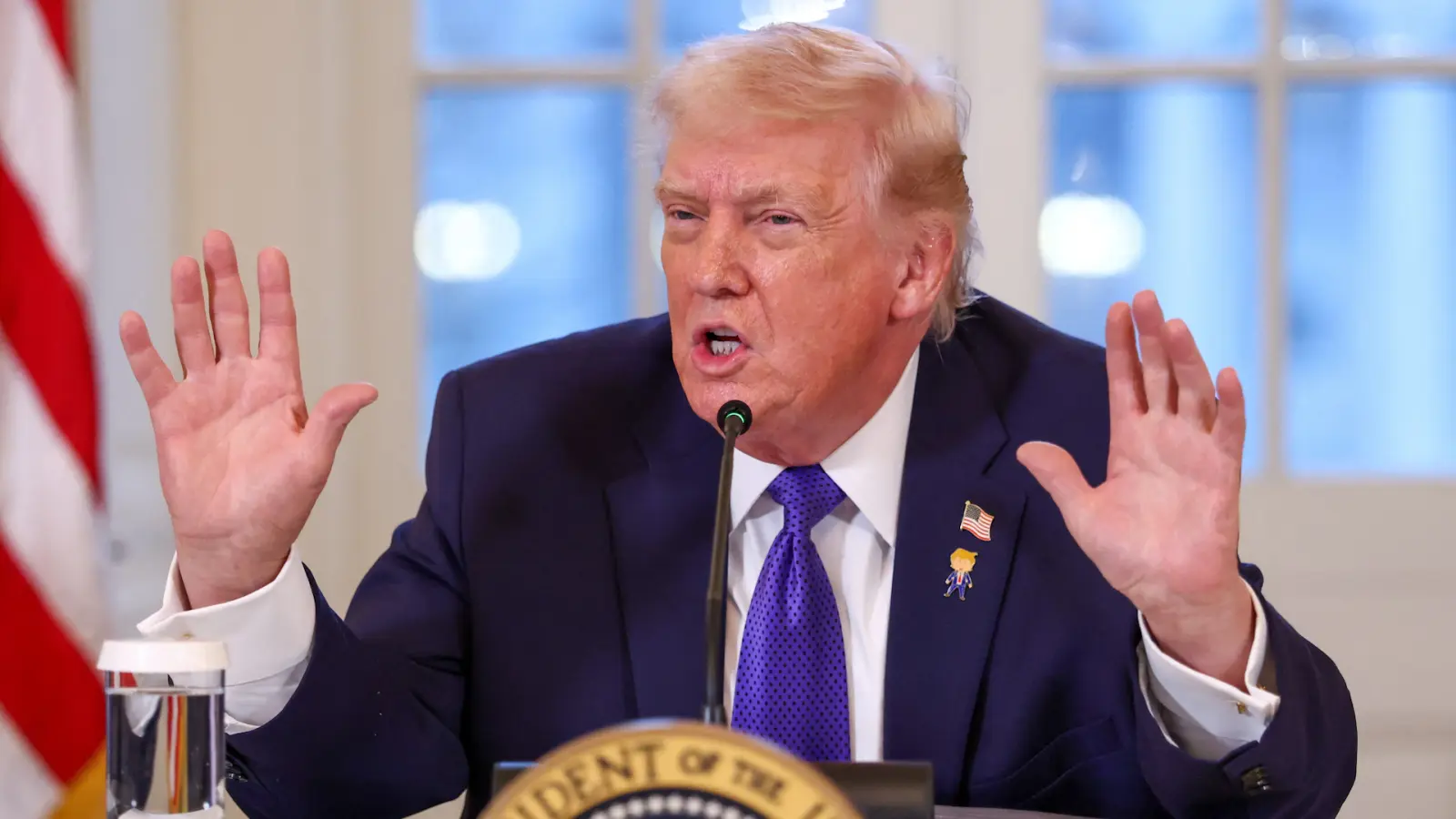 Trampning hazili va bayonoti siyosiy shov-shuvga sabab bo‘ldi