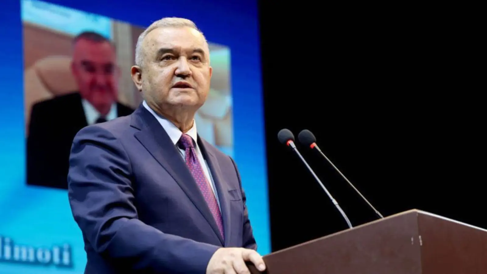 Xayriddin Sultonov awarded the title of 'People's Writer'