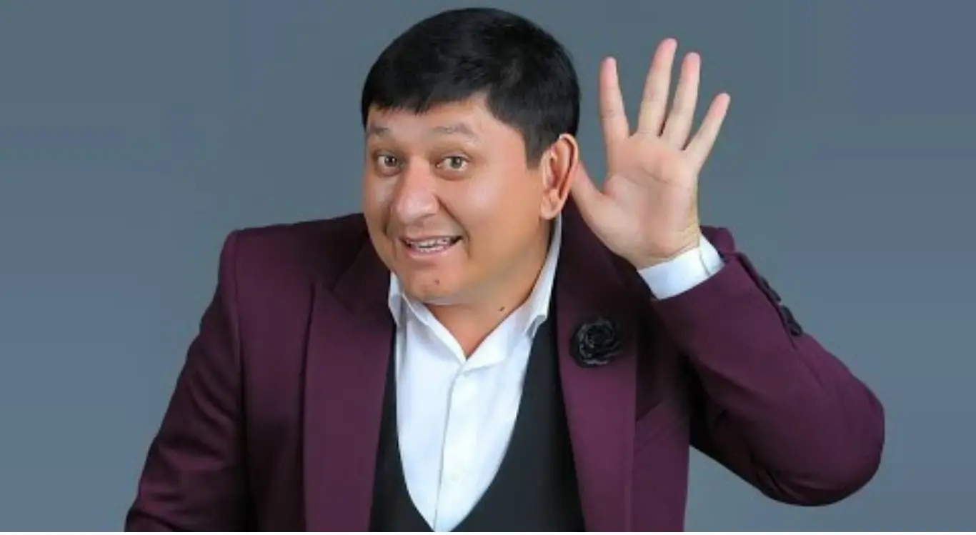 Avaz Oxun presents the 'Let's Live with a Smile' program in Fergana