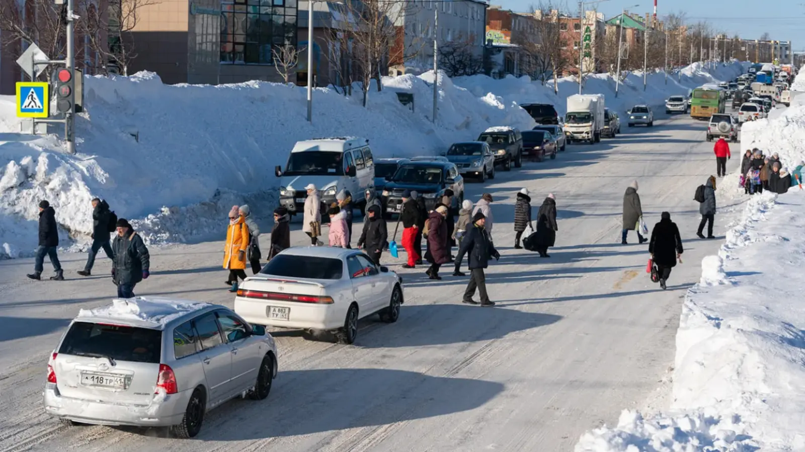 Snow depth reached 2.5 meters in Petropavlovsk-Kamchatskiy