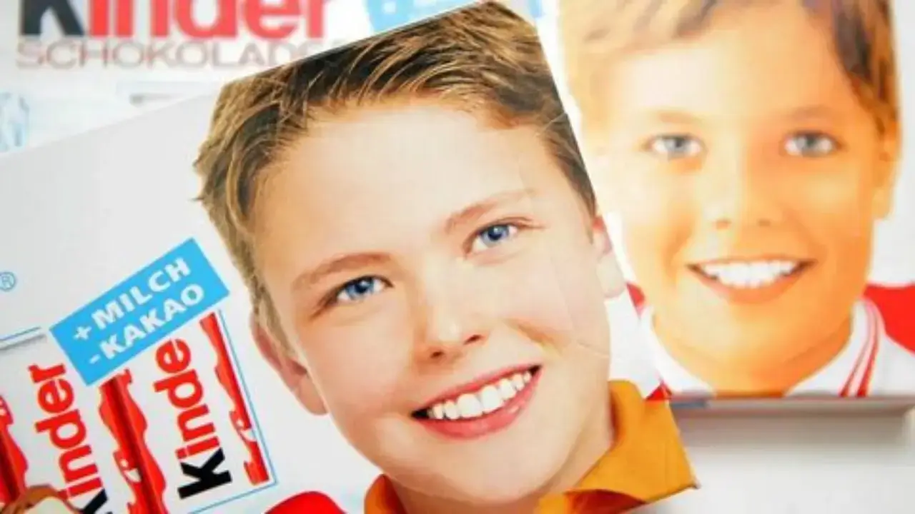 The identity of the 'Kinder' boy revealed after 20 years