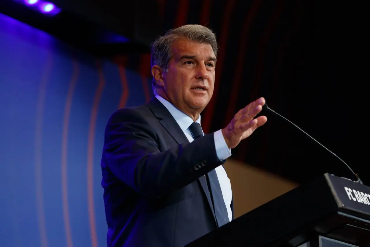 Joan Laporta fights for Barcelona presidency