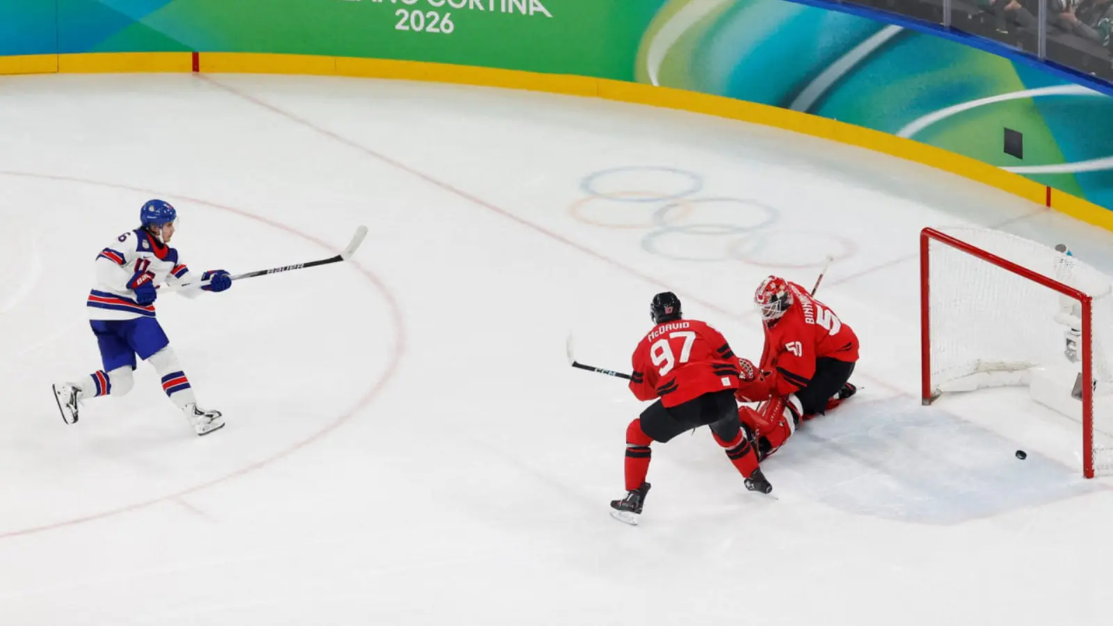 US hockey players won the gold medal in a dramatic final