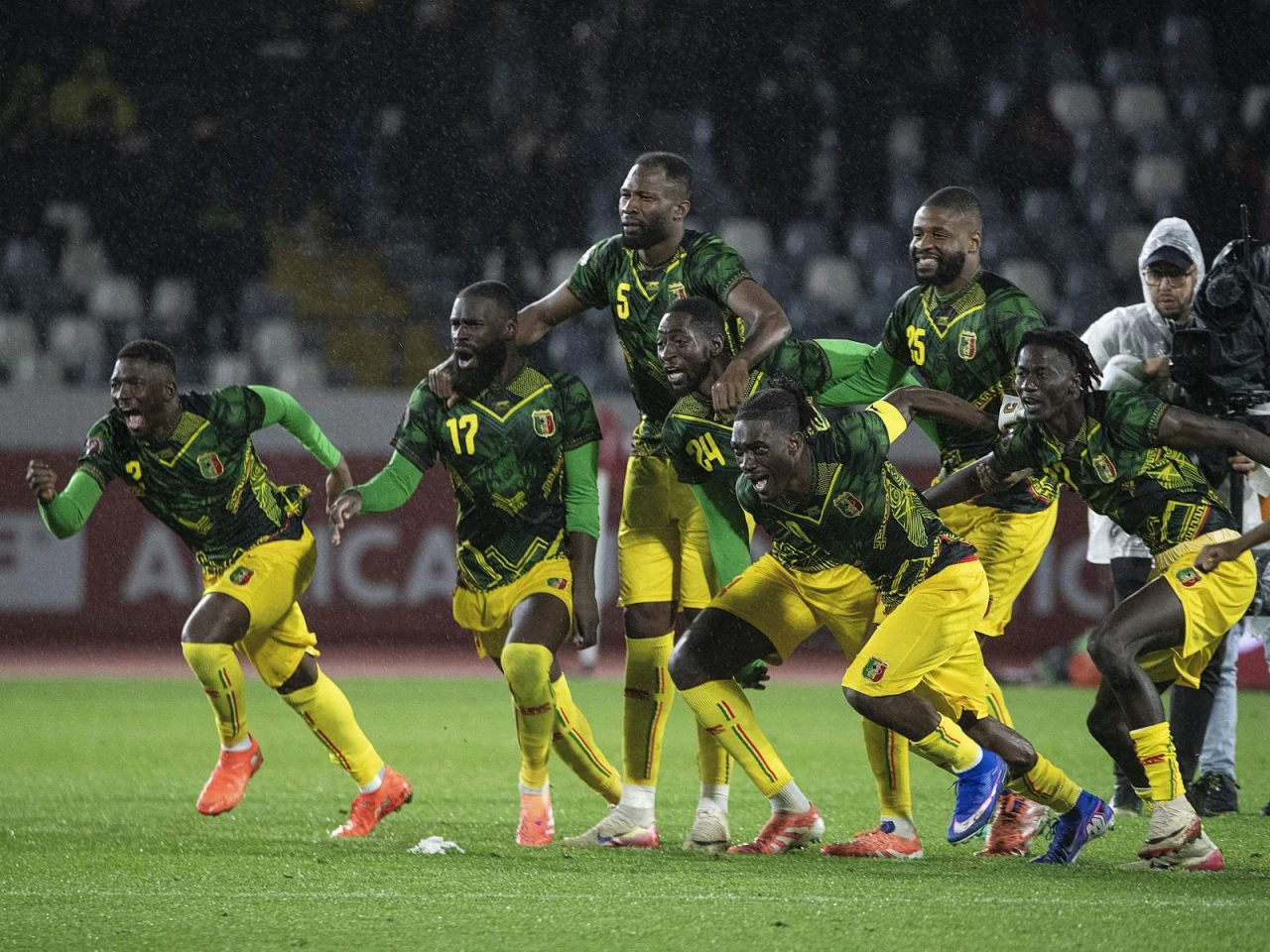 A friendly match between Russia and Mali is being planned