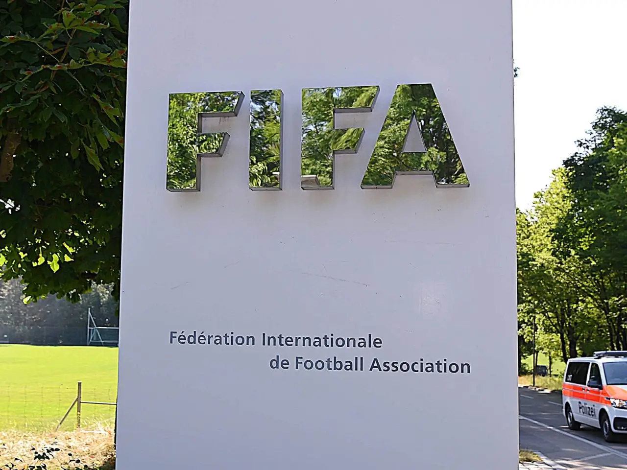 FIFA: Комментировать ситуацию в Иране рано