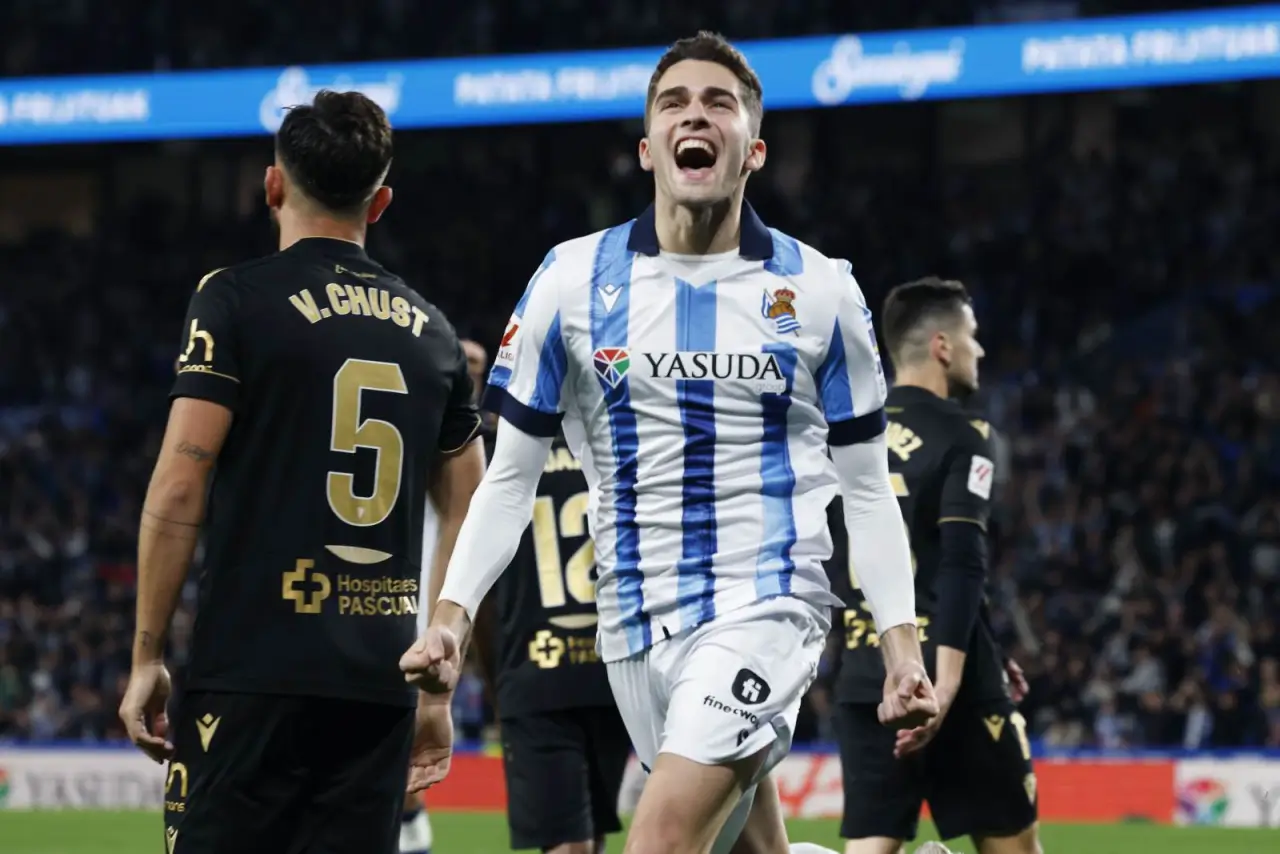 Zaxaryan returned to the field after injury