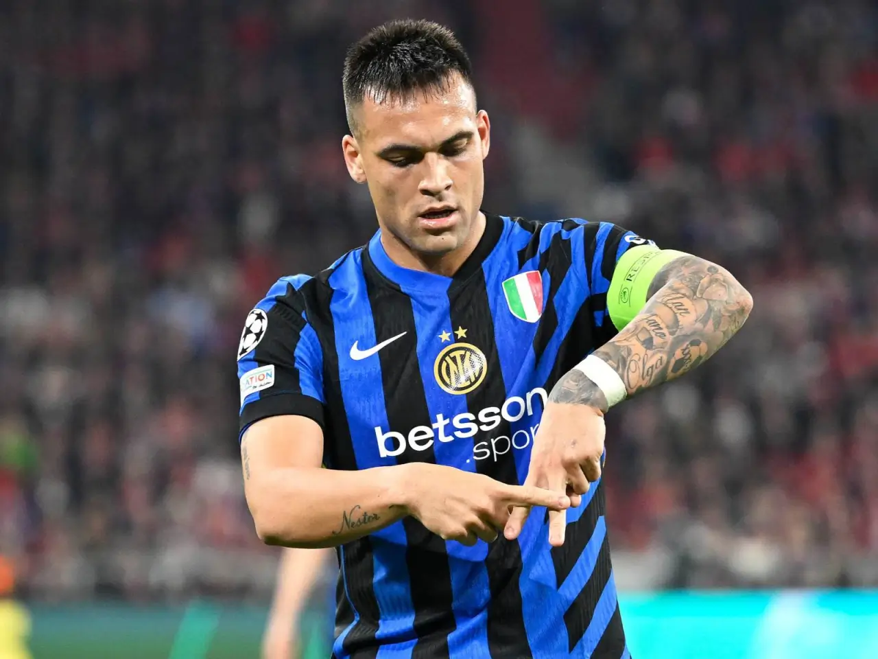 Лаутаро Мартинес из-за травмы не будет играть месяц