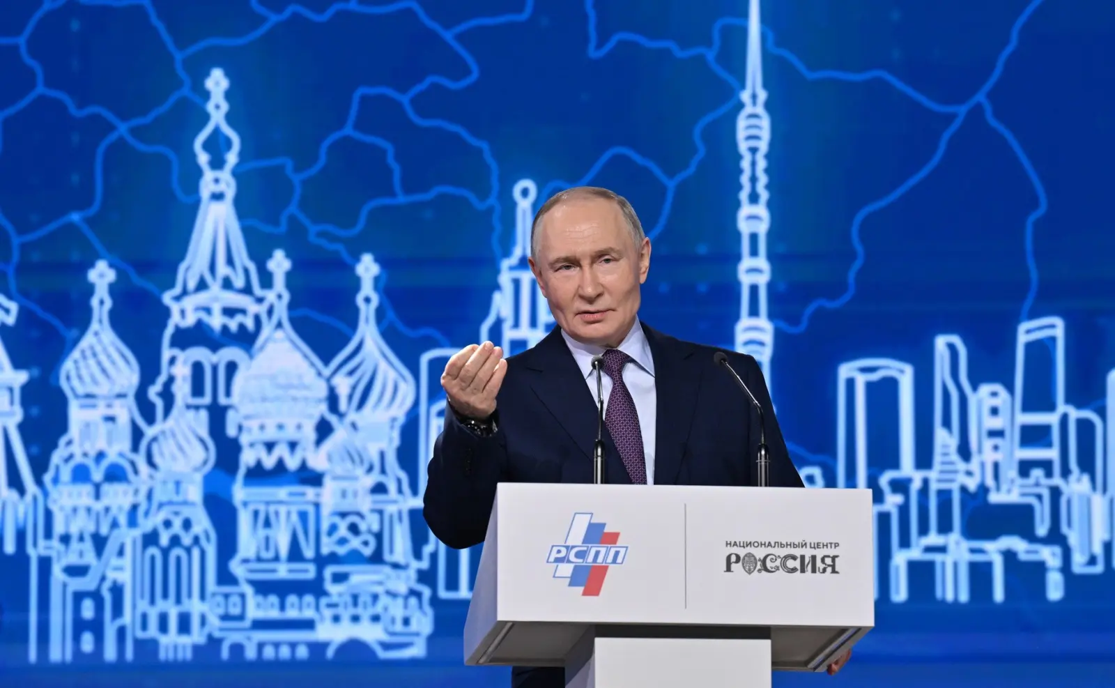 Путин потребовал от предпринимателей дополнительных взносов на финансирование войны