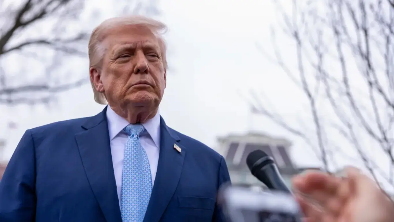 Tramp Eron urushi o'z tashabbusi emasligini aytdi