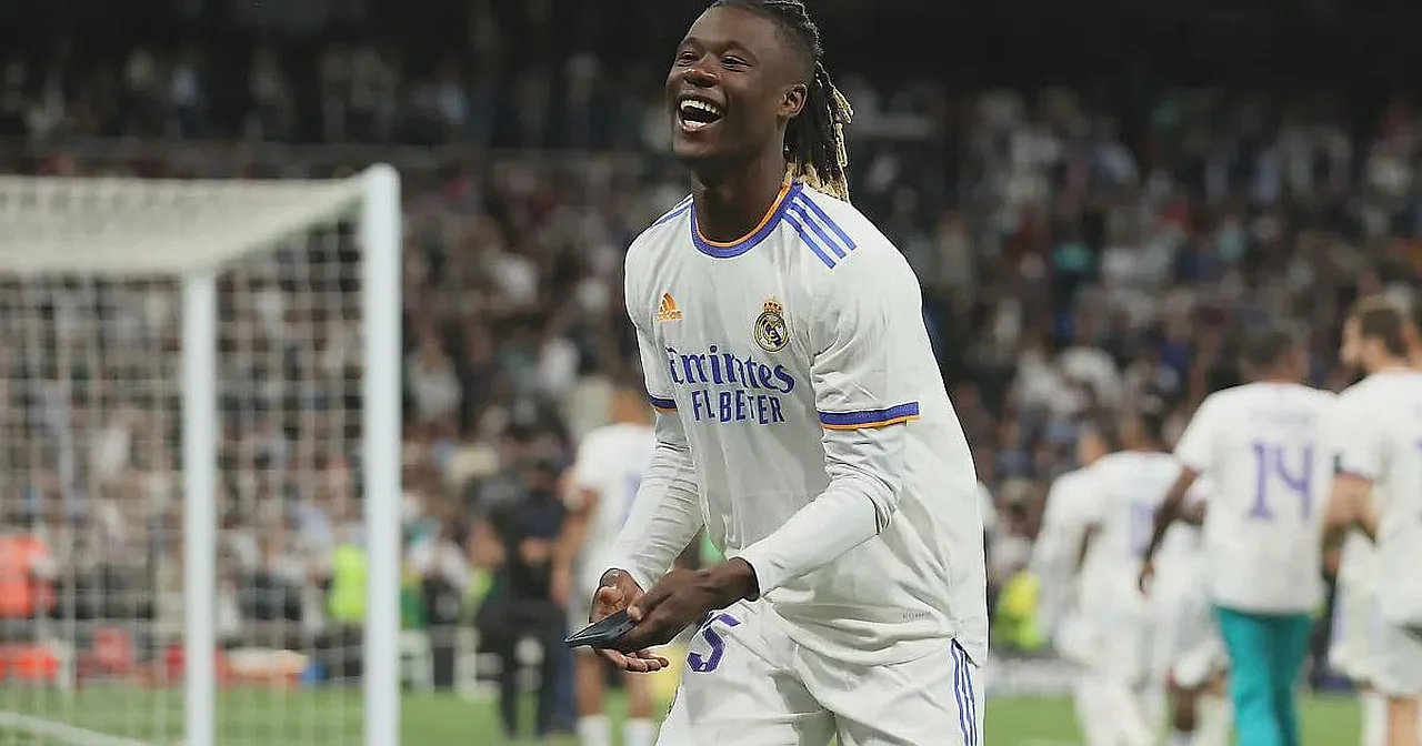 Kamavinga Real Madridni tark etib Angliyaga o'tishi mumkin