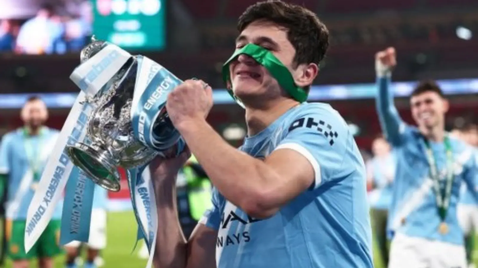 Arsen Venger Husanovning intizomiga o'zini qo'yibdi