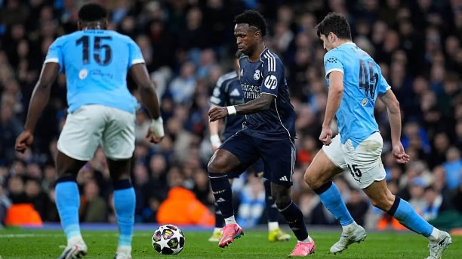 Абдукодир Хусанов ярко сыграл против Реал Мадрид