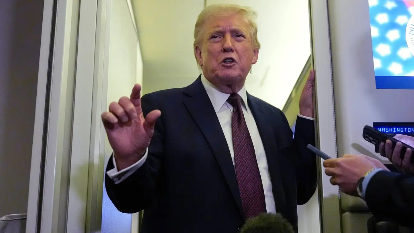 Tramp Eronning kamikadze dengiz dronlari haqiqat emasligini aytdi