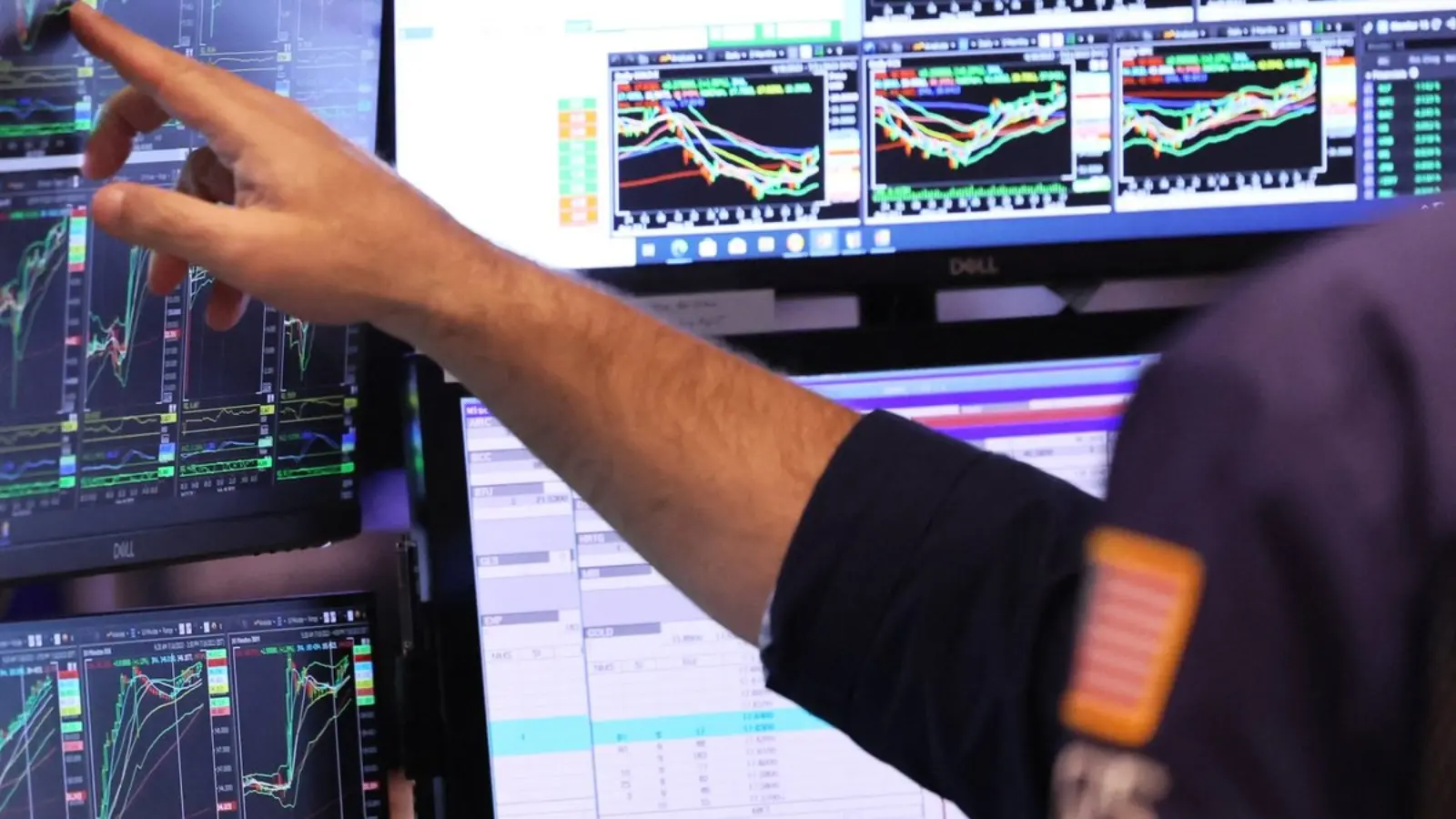 Перед объявлением Трампа на нефтяном рынке были совершены подозрительные сделки