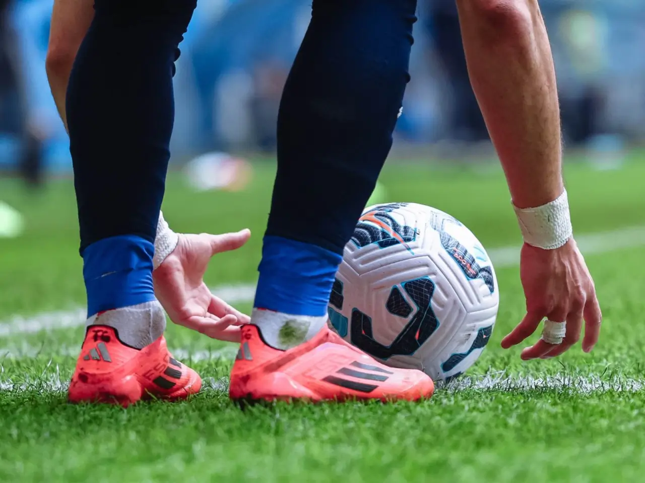 Futbolda vaqtni cho‘zishga qarshi yangi qoidalar