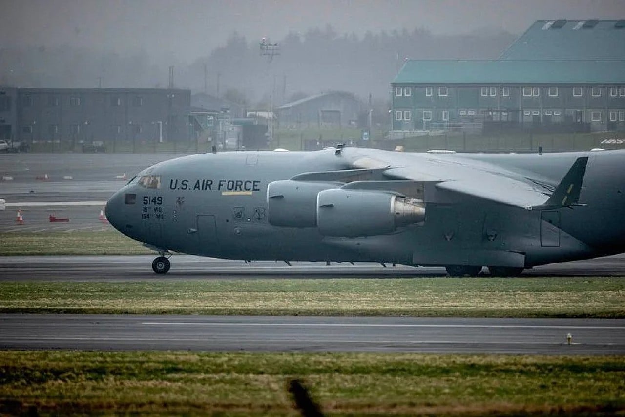 The US is strengthening military preparations at the Fairford base