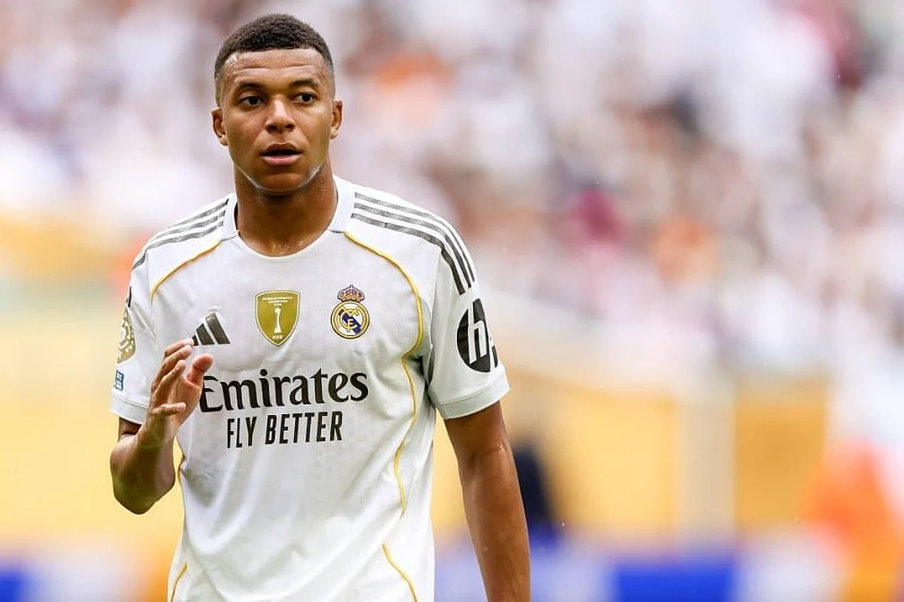 Mbappe Real Madrid muxlislari tanqididan hayratda emasligini aytdi