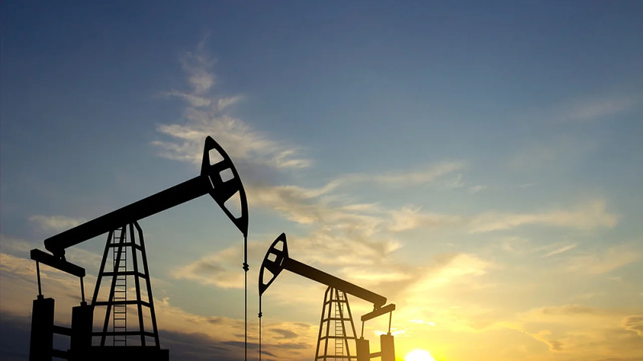 Xalqaro energetika agentligi neft zaxirasini bozorga chiqarishga qaror qildi