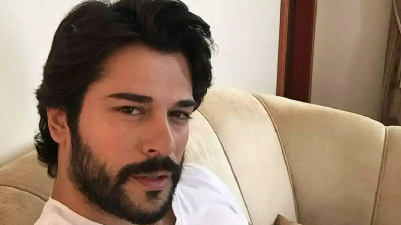 Burak O‘zchivit Rossiyada monospetakl namoyish etdi