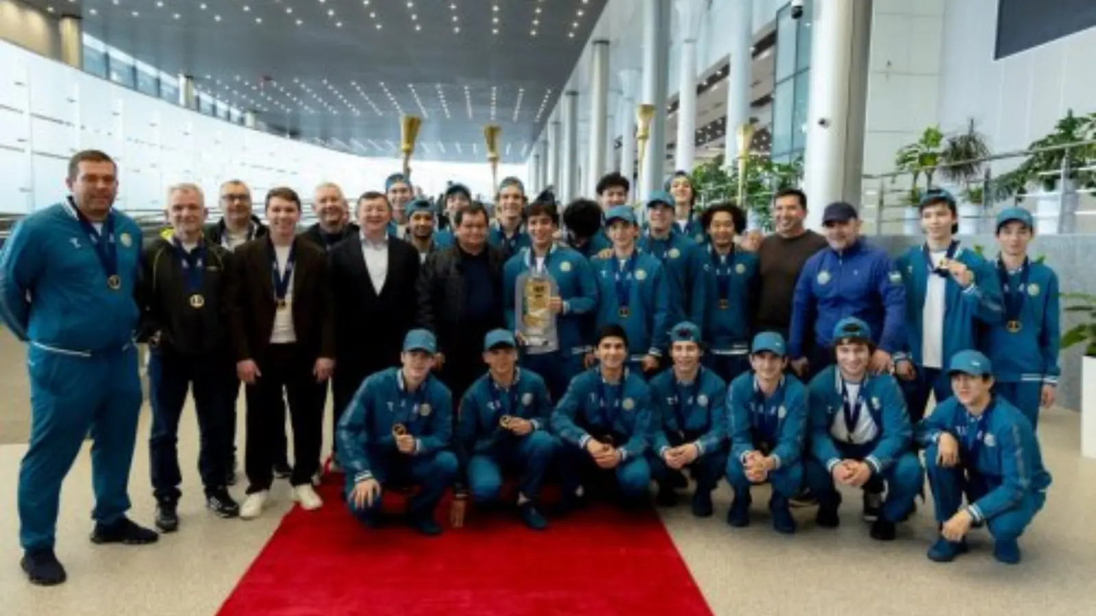 Uzbekistan hockey players won the world championship in Hong Kong