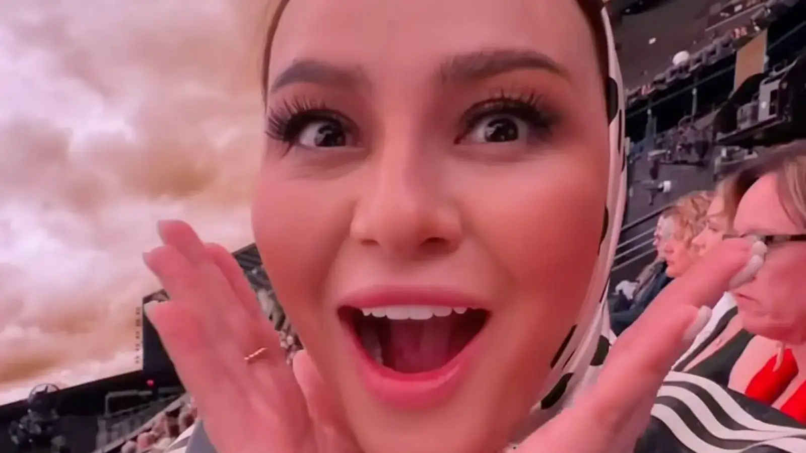 Актриса Шахлохоним была в комплексе Sphere в Лас-Вегасе