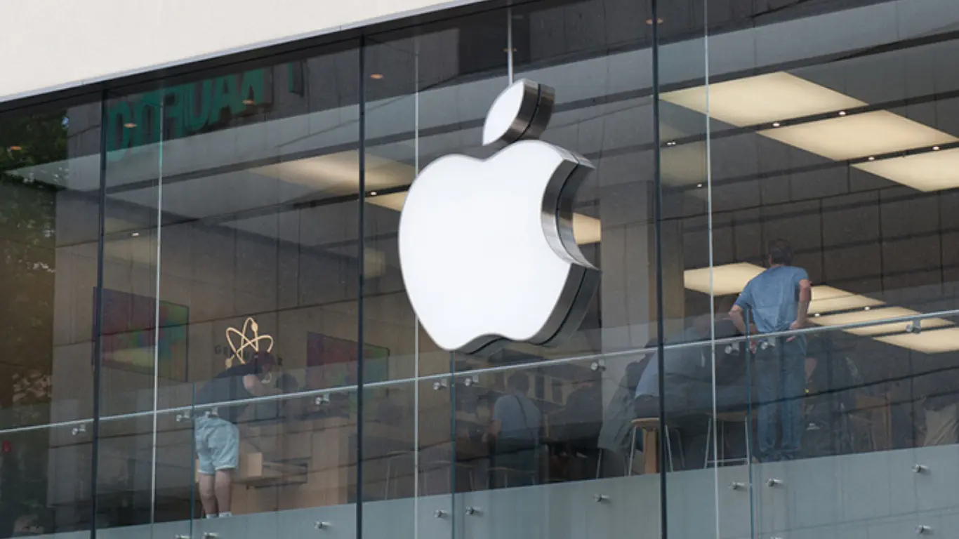 Apple Rossiyalik foydalanuvchilar hisoblarini cheklashni boshladi