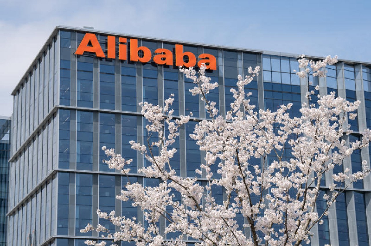 Alibaba suniy aql yetakchisi Junyang Lin lavozimidan ketdi