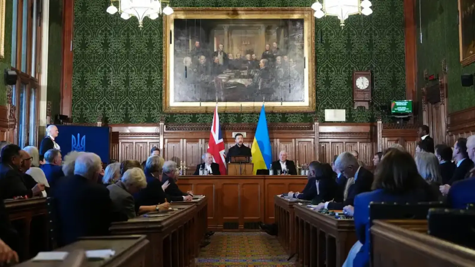 Зеленский увеличивает количество украинских военных на Ближнем Востоке