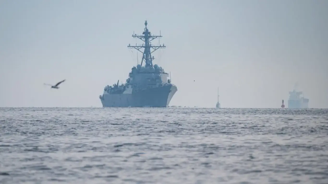 Iran struck US destroyer with missile