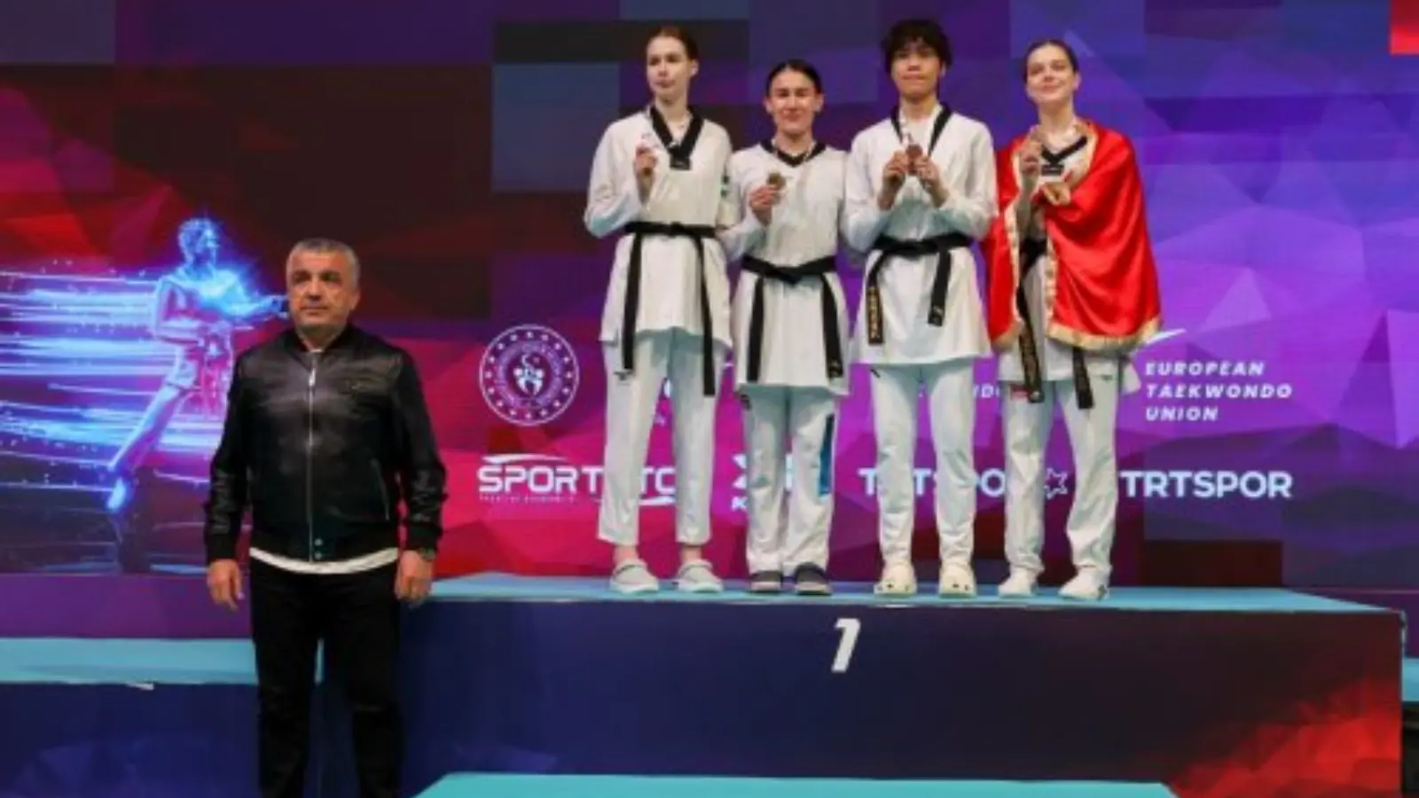 Ozoda Sobirjonova Turkiyada oltin medalni qo'lga kiritdi